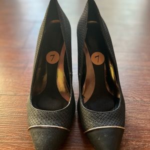 “Kelvin Klein “ Women Dress Heals